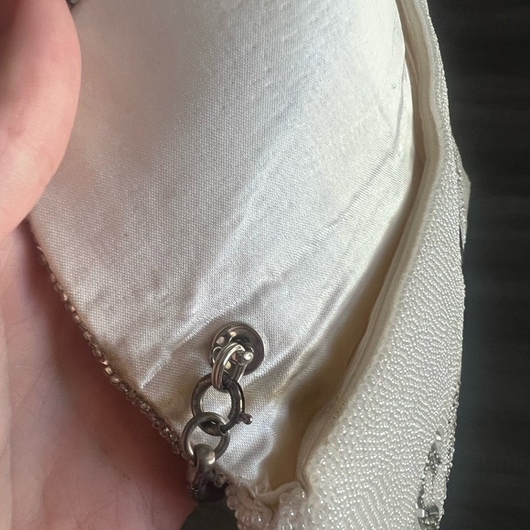 Vintage Beaded Silver Handbag - Picture 6 of 8